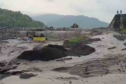 393 Warga Lumajang Mengungsi Akibat Banjir Lahar Dingin Gunung Semeru