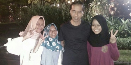 Bertemu di Yogyakarta, 3 Gadis Remaja Asal Madiun Mendadak Diminta Jokowi Menginap di Istana, Ini Penyebabnya