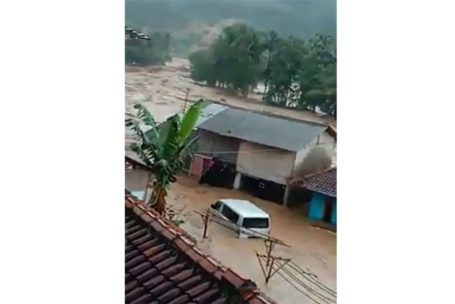 Banjir Renggut 11 Jiwa di Bogor