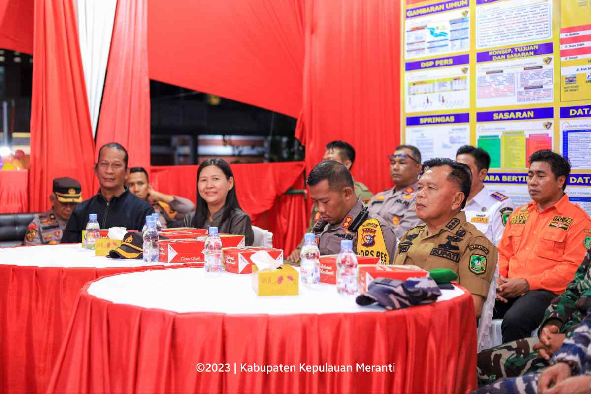 Bersama Unsur Forkopimda, Plt Bupati Asmar Zoom Meeting dengan Kapolri dan Panglima TNI