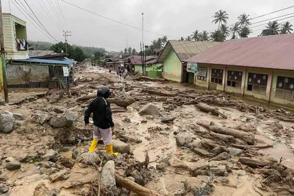 Menolak Lupa Siklus Banjir Sumatera, Rehabilitasi Harus Selaras dengan Alam