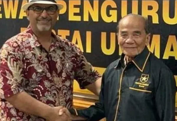 Mantan Gubernur Riau Annas Maamun Resmi Bergabung dengan Partai Ummat untuk Pilkada 2024