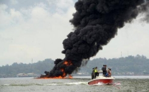 GoRiau Radius 7 Kilometer Pantai di Teluk Balikpapan Tercemar Tumpahan Minyak
