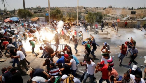 Militer Israel Tembak Warga Palestina yang Sedang Shalat Berjamaah
