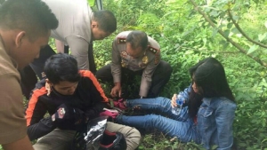 GoRiau Kapolda Jabar Turun dari Mobil untuk Tolong Korban Kecelakaan Lalu Lintas, Ini Penampakannya