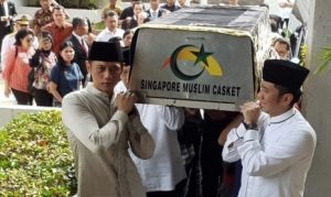 GoRiau Jenazah Ani Yudhoyono Dimandikan dan Dishalatkan di KBRI Singapura
