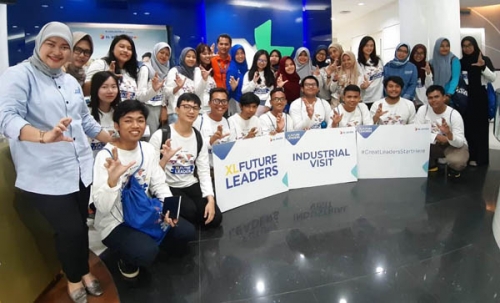 Industrial Visit XL Future Leaders, XL Axiata Ajak Mahasiswa Saksikan Sistem Pelayanan Pelanggan