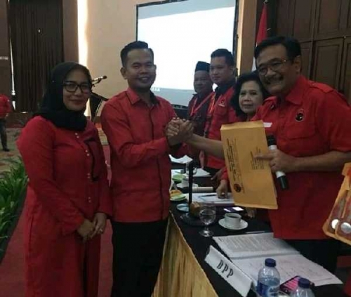 Hanafiah Dipercaya Pimpin DPC PDI Perjuangan Kampar