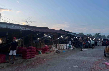 Harus Bayar Rp400 Juta untuk Satu Kios di Pasar Induk Pekanbaru, Pedagang: Mending Kami Patungan Beli Tanah