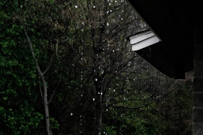 BMKG Ingatkan Warga Riau Siaga Hujan Deras dan Angin Kencang Malam Ini
