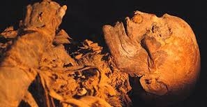 Pencurian Jenazah Mumi Alien Berusia 13 Ribu Tahun dari Makam Kuno di Mesir Mulai Terungkap
