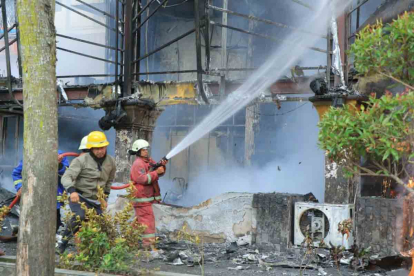GoRiau Pasca Terbakar, Gedung Mal Pelayanan Publik Pekanbaru akan Dihancurkan