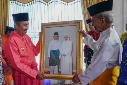 GoRiau Jalin Silaturahmi, Gubernur Syamsuar Minta Doa dan Masukan Annas Maamun untuk Kemajuan Riau