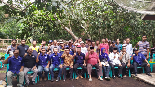 DPD Partai Nasdem Kepulauan Meranti Datangkan 50 Ribu Bibit Pinang Batara