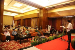 Menteri Agama Minta Imam Berdoa Pakai Bahasa Indonesia di Masjid, Ini Alasannya