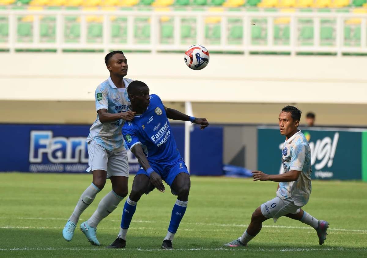 PSPS Pekanbaru Dibantai Adhyaksa FC 7-3 di Serang