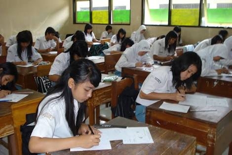 Bantu Persiapan Siswa Jelang UN 2016, IPMKB Taja TO untuk SMA di Benai