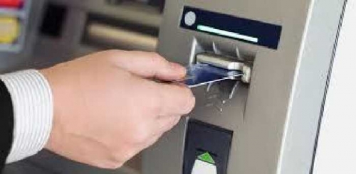 Kena Modus Kartu ATM Nyangkut, Uang Rp33 juta Milik Pria di Pekanbaru ini Ludes Dibawa Pelaku
