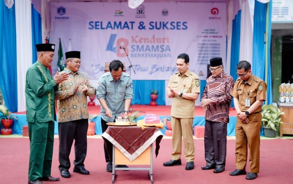 Hadiri Milad ke-48 SMAMSA, Kadisdik Riau Erisman Yahya Ingatkan Dampak Media Sosial