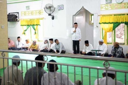 Pengasuh Ponpes Assalam Kuansing Doakan Arsyadjuliandi Rachman Pimpin Riau Dua Periode