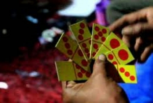 GoRiau Berjudi di Hotel, 4 Anggota DPRD dan Kepala Bappeda Ditangkap