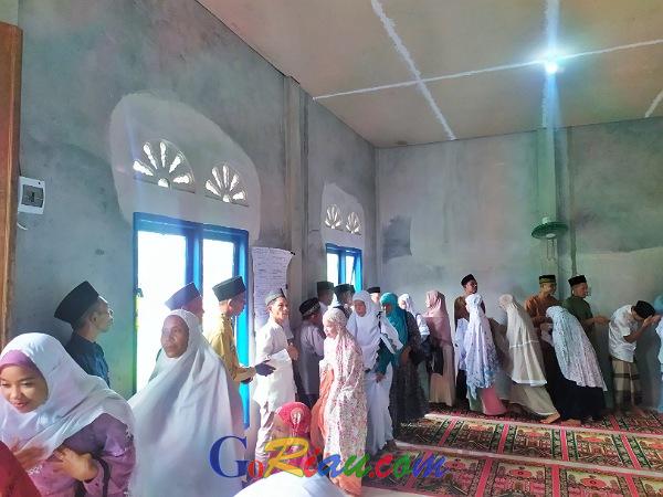 Semarak Idul Fitri, Gema Takbir Hingga ke Pelosok Desa di Pulau Merbau