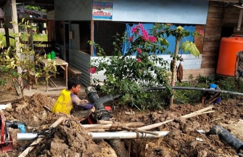 Untuk Memenuhi Kebutuhan Air Pelanggan, Dinas PU Tarukim Siak Tambah Jaringan Pipa