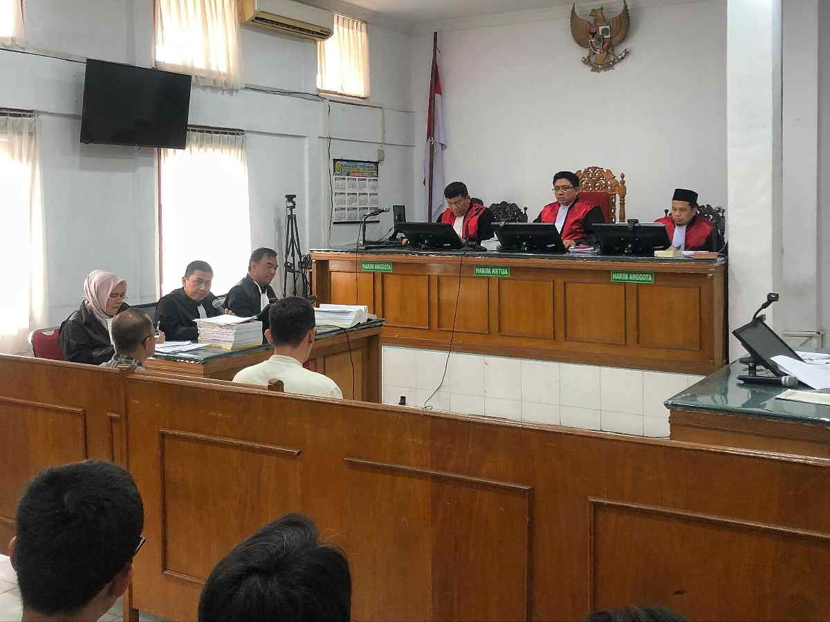 Sidang Sengketa Riau Pos Group, Mantan Direktur Keuangan Sebut Hak Rida K Liamsi Belum Dibayar