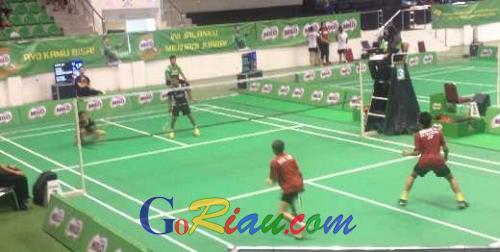 2 Atlet Kelahiran Riau Kandas di Semifinal Sirnas Milo <i>Badminton Competition</i> 2017 Pekanbaru