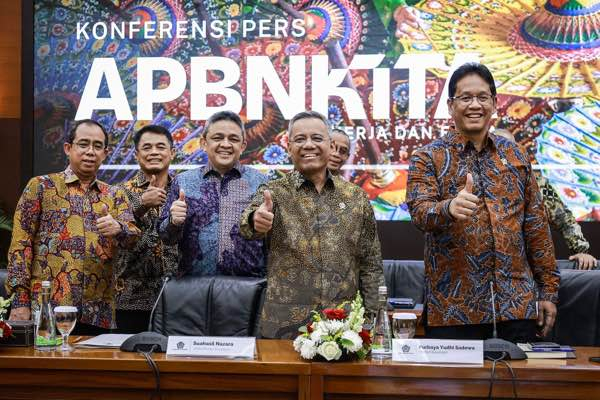 Tak Masuk Parpol tapi Tetap Berpengaruh, Purbaya Jadi Wajah Baru Pejabat Nonpolitik di Pemerintahan Prabowo