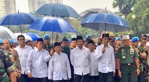 GoRiau Ada yang Menyarankan Urungkan Shalat Jumat bersama Jutaan Umat Islam di Monas, Jokowi Putuskan Terobos Hujan Deras