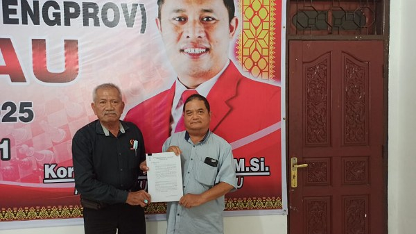 Kordias Pasaribu Ambil Formulir Calon Ketua KONI Riau
