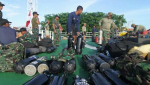 Begini Teknik Penyelaman Pasukan Katak Mencari Air Asia
