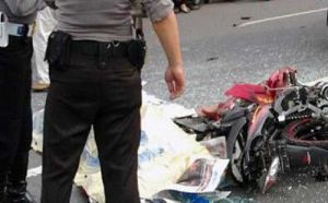 GoRiau Ngebut, Polisi di Pekanbaru Tabrak Warga dan Nyaris Diamuk Massa