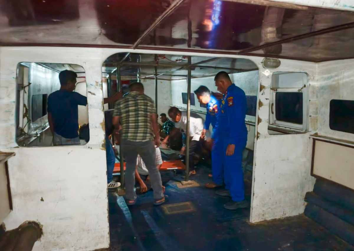 Speedboat Mega Fajar 5 Tabrakan dengan Levindo 10, Tim SAR Lakukan Pencarian Kru Hilang