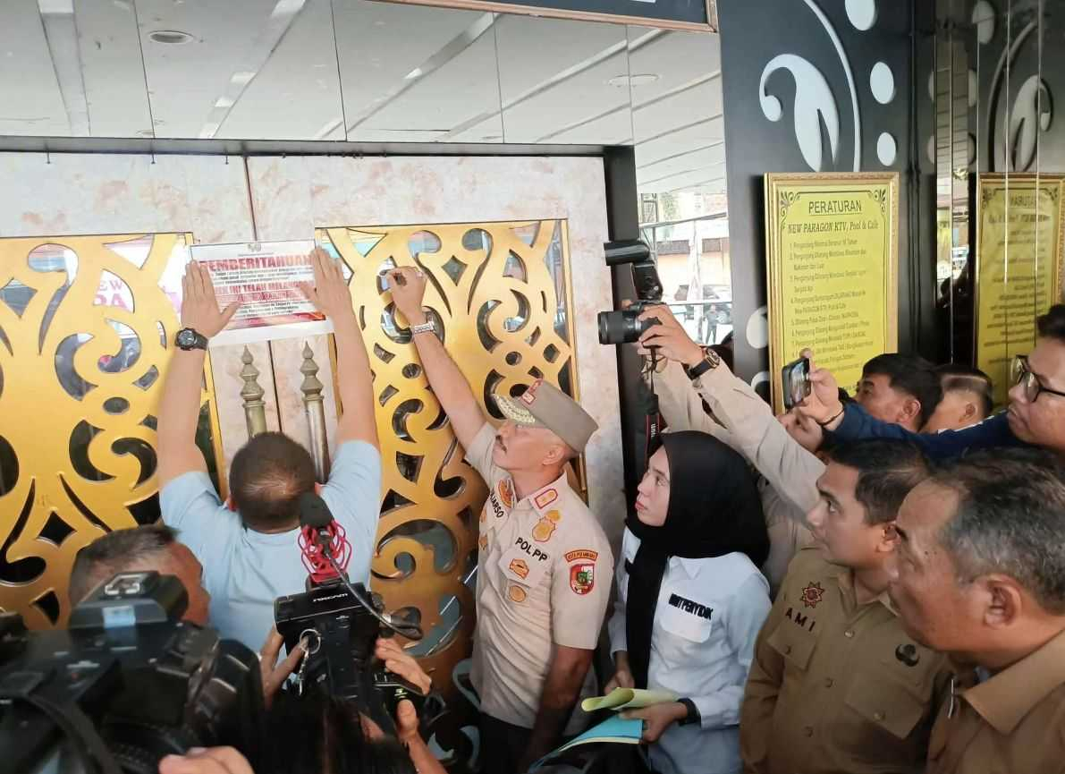 Imbas Video Pesta Waria Viral, Pemkot Pekanbaru Akhirnya Segel Tempat Hiburan Malam Paragon
