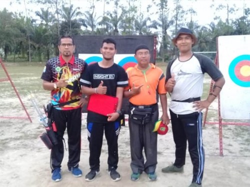 Riau Complex Archery Club Juara Barebow 20 Unilak