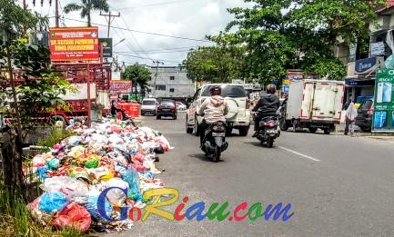 Kementerian LHK Tegur Walikota Pekanbaru Terkait Sampah yang Telah Rugikan Rakyat