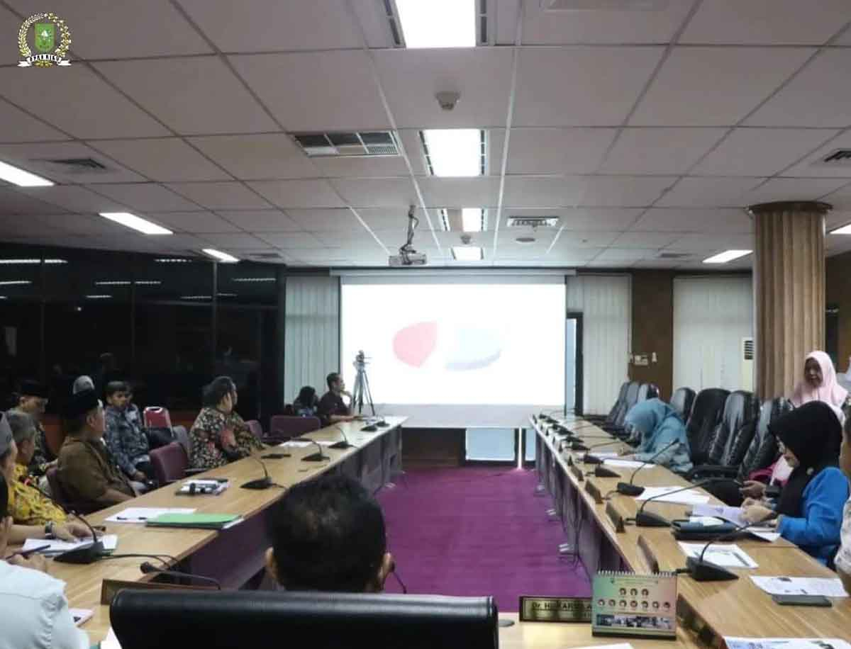 Komisi V DPRD Riau Gelar RDP dengan Disnakertrans Riau