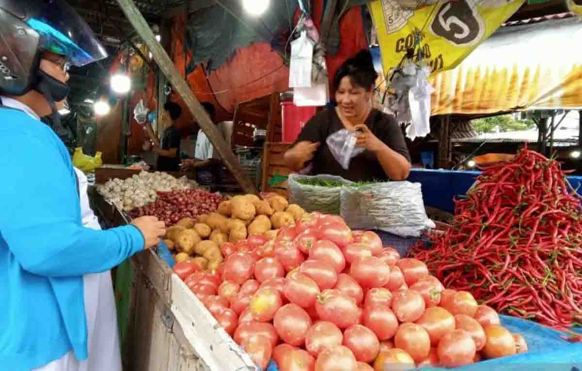 Harga Sayuran di Pekanbaru Melonjak Usai Lebaran, Harga Cabai Tembus Rp120.000 per Kilogram