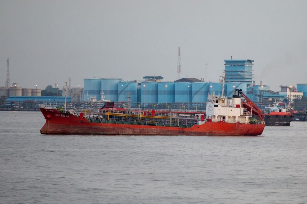 Belasan Ribu Kapal Bersandar di Pelabuhan Dumai, Riau Tak Dapat Apa-apa