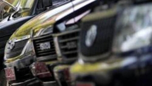 GoRiau Mantan Pejabat Pekanbaru Enggan Kembalikan 27 Mobil Dinas dan 18 Laptop