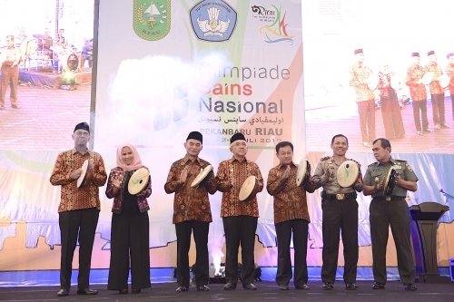 Cukup Bagus Dibandingkan Daerah Lain, Kualitas Pendidikan Riau Dipuji Mendikbud