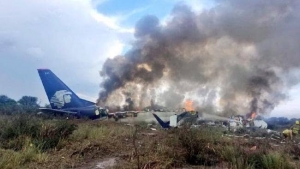 GoRiau Ajaib, Pesawat Bermuatan 103 Orang Jatuh dan Terbakar, Semua Penumpang Selamat