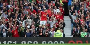 Falcao Ancam Posisi Rooney di MU