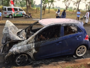 GoRiau Mobil Brio yang Terbakar Ketika Mesin Mati Baru 8 Bulan Dipakai