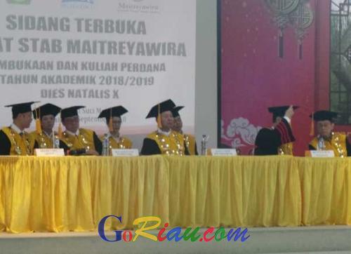 Resmi Pindah ke Pekanbaru, STAB Maitreyawira Gelar Kuliah Perdana Bahas Revolusi Industri 4.0