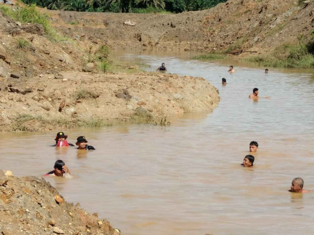 Terpeleset, Anak 11 Tahun Tenggelam di Sungai Reteh