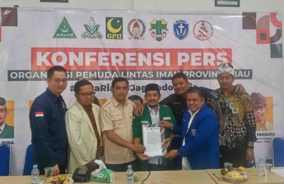 GoRiau Pemuda Lintas Iman Riau Desak Parpol Berhentikan Anggota DPR yang Provokatif