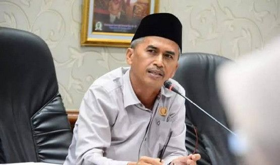 Lampu Merah Ahmad Yani: Solusi atau Polusi Visual?